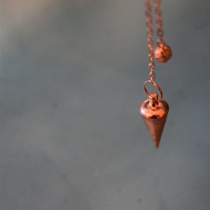 Lichtstrahlpendel kupferfarben 2 - Dorothee Zopp