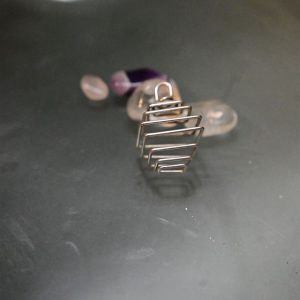 Spiral silberfarben / Steinkäfig 2 - Dorothee Zopp